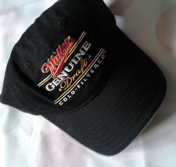 Hat - Picture 3 of 4